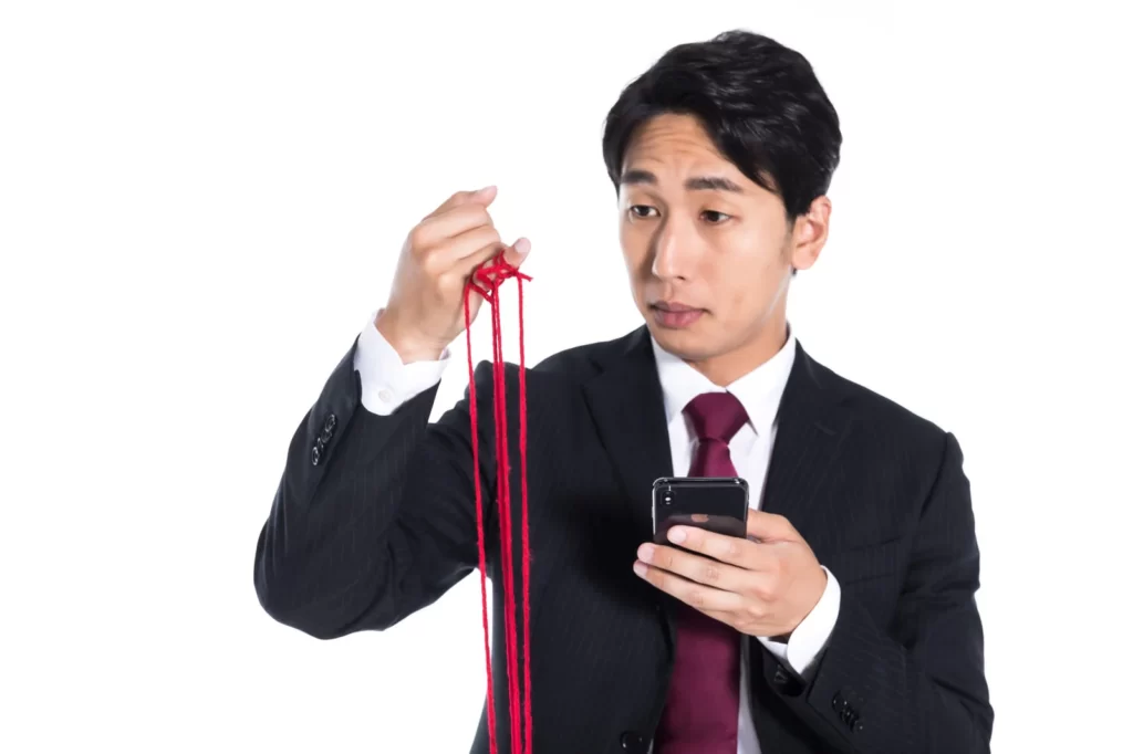 男が引きずる別れ方